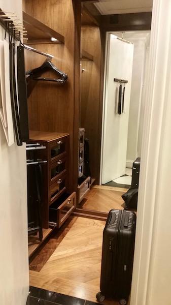 Fifth Avenue Suite Closet