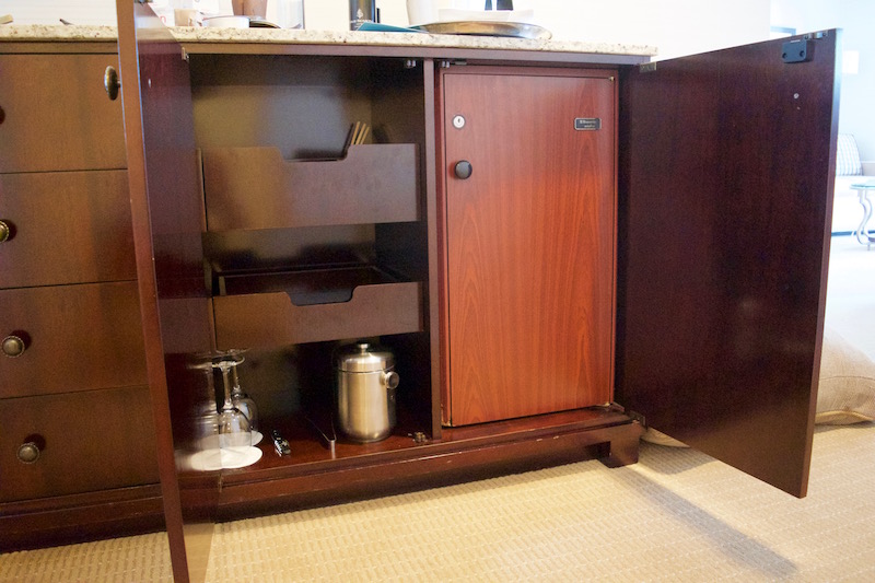 Minibar Fridge 