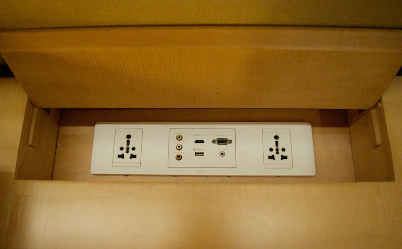 Universal Power Bar 