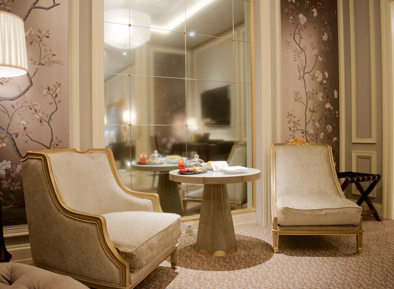 Living Room Seating Area 