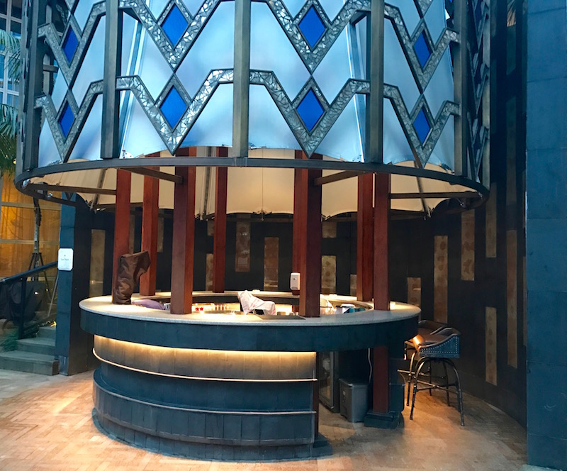 Pool Bar 