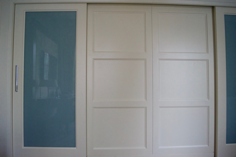 Bedroom Closet Entrance 