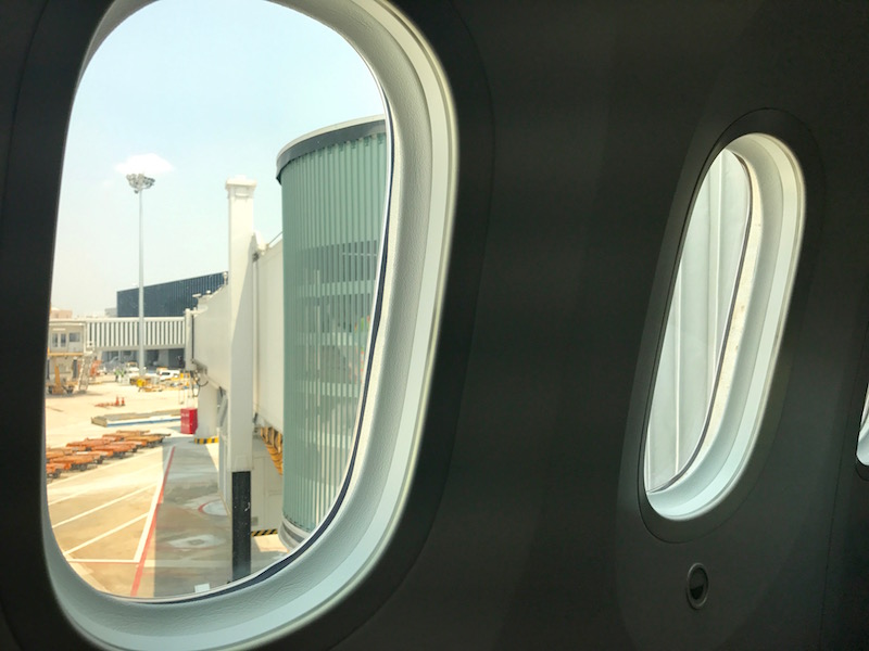 Huge Windows On The Dreamliner