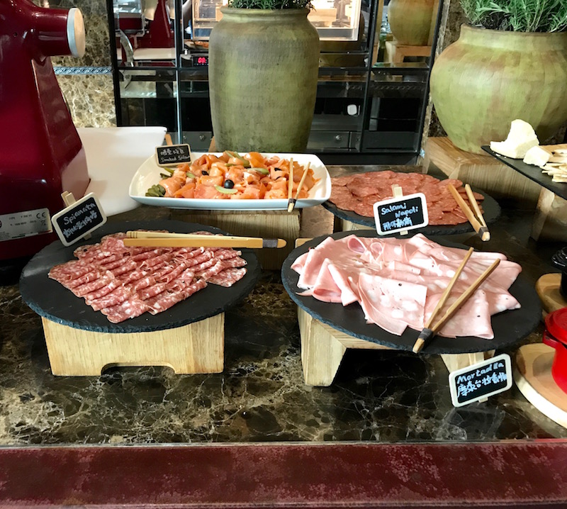 Four Seasons Hotel Pudong Breakfast Buffet