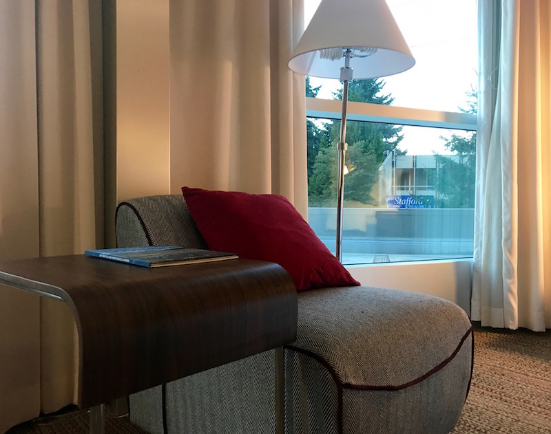 Four Points Sheraton Seattle Airport Sitting Area