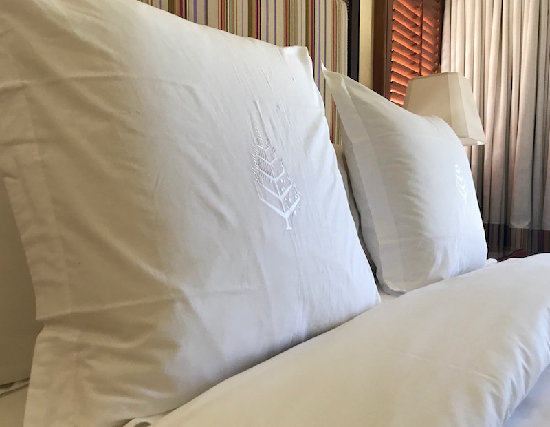Four Seasons Has My Favourite Bedding Of All Hotels