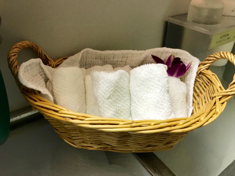 Lavatory Hand Towels