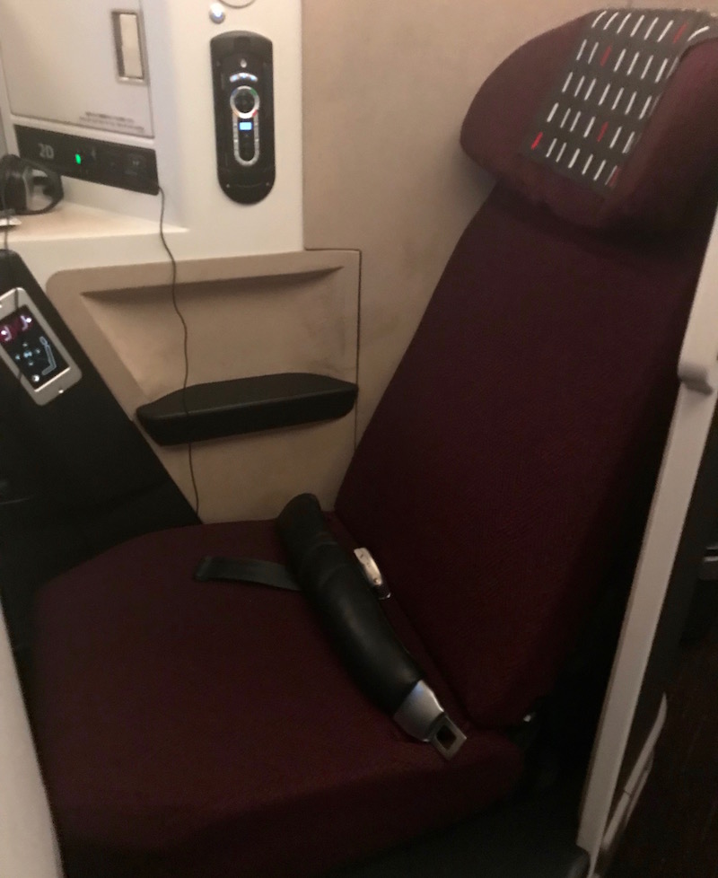 Japan Airlines Boeing 777 Business Class Seat